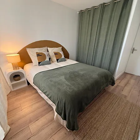 Appartement Cosy Cergy Le Haut Gare Exterior photo